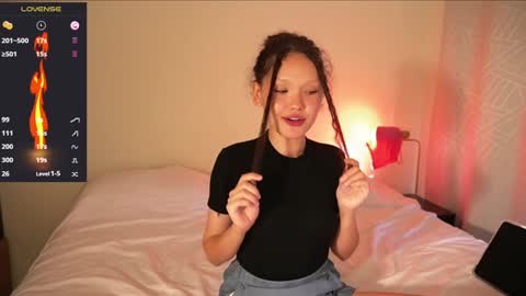 Snapshot of lilicapie chatting on 9, 9, 2025 Lilica  online show from 9, 9, 2025