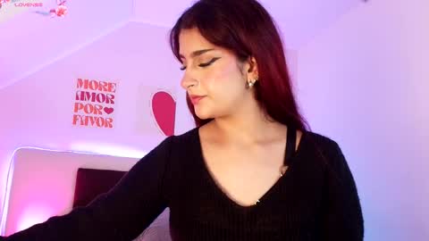 Lilith Savett online show from 6, 3, 2026