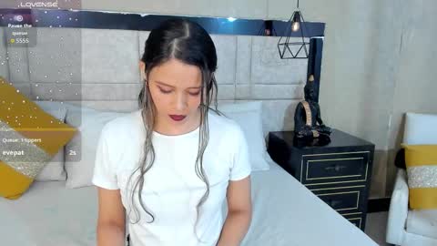 LilyJensen online show from 8, 1, 2026