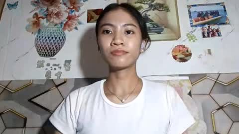 Snapshot of lililaban chatting on 27, 5, 2026 Evelyn online show from 27, 5, 2026
