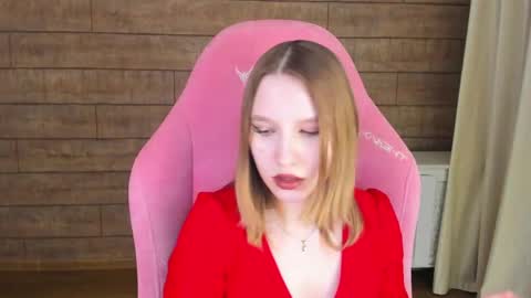 Snapshot of lililinn chatting on 5, 6, 2026 LiliLinn online show from 5, 6, 2026