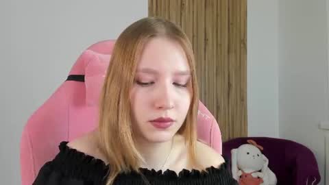Snapshot of lililinn chatting on 3, 8, 2026 LiliLinn online show from 3, 8, 2026