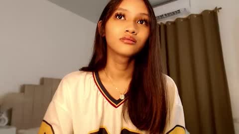 Chloe online show from 14, 10, 2025