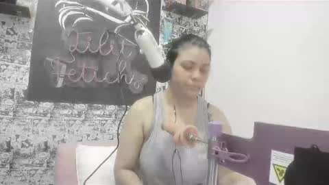 Lilit  online show from 4, 11, 2025