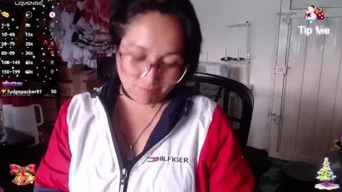 Snapshot of lilith_camp chatting on 20, 12, 2024 Laura lopez online show from 20, 12, 2024