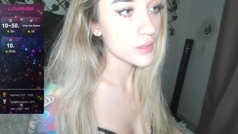 Snapshot of lilith_parker chatting on 4, 12, 2024 Lilith Parker online show from 4, 12, 2024