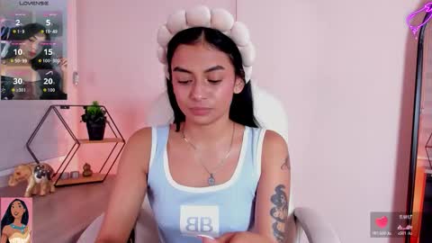 Snapshot of lilith_petit_ chatting on 9, 1, 2026 Lili petit online show from 9, 1, 2026