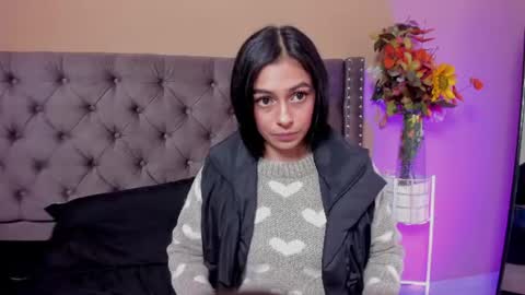 Snapshot of lilith_petit_ chatting on 12, 7, 2026 Lili petit online show from 12, 7, 2026