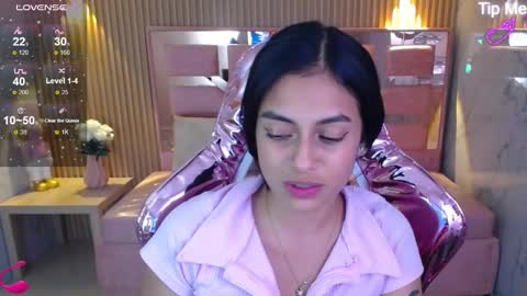 Snapshot of lilith_petit_sub chatting on 7, 2, 2025 Lilith  online show from 7, 2, 2025