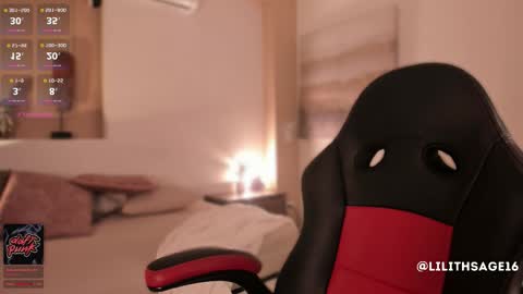 lilith_sage_ online show from 13, 1, 2026