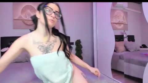 lilithcainee online show from 23, 6, 2026