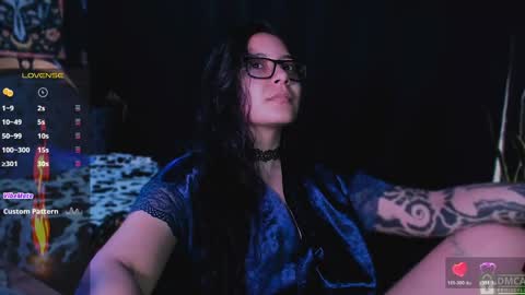 Snapshot of lilithmystic01 chatting on 17, 5, 2026 lilithmystic01 online show from 17, 5, 2026