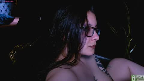 Snapshot of lilithmystic01 chatting on 17, 7, 2026 lilithmystic01 online show from 17, 7, 2026