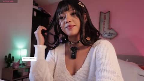Snapshot of lilithrose_2 chatting on 1, 6, 2026 lilithrose_2 online show from 1, 6, 2026