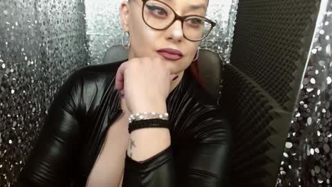 LILITHSERENDIPITY online show from 24, 2, 2026