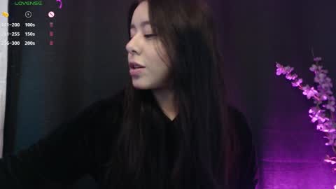 Snapshot of lilithwallkeer chatting on 5, 1, 2025 Maria online show from 5, 1, 2025