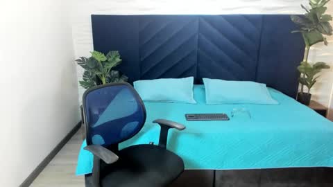 Lil James online show from 4, 2, 2026