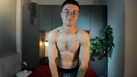 Snapshot of liljames_ chatting on 28, 5, 2026 Lil James online show from 28, 5, 2026
