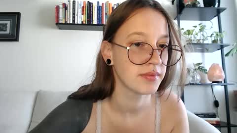 Jay  please help me reach 50 thumbs up online show from 26, 3, 2026