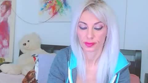 Lara online show from 24, 2, 2026