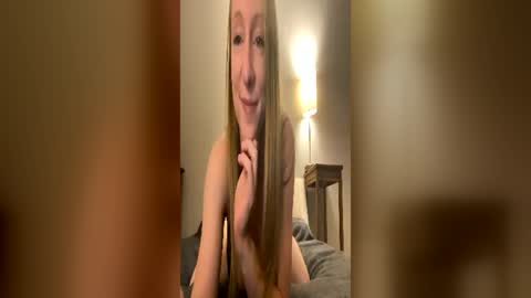 Snapshot of lillianlux chatting on 12, 6, 2026 lillianlux online show from 12, 6, 2026