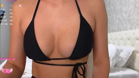 Snapshot of lilliasweety chatting on 15, 4, 2026 Lara Angel online show from 15, 4, 2026