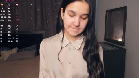 Celina Lillie online show from 16, 1, 2026