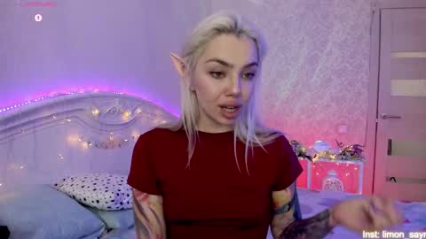 LilliMoore online show from 9, 11, 2025