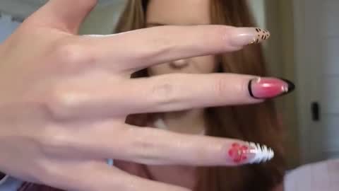 lilly_adams88 online show from 11, 5, 2026