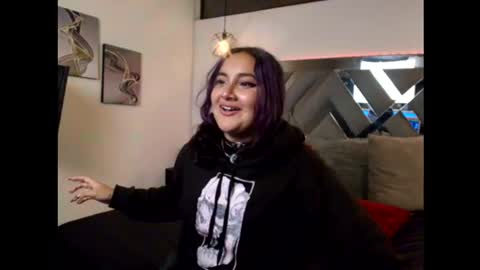 Snapshot of lilly_foxxy chatting on 27, 6, 2026 online show from 27, 6, 2026