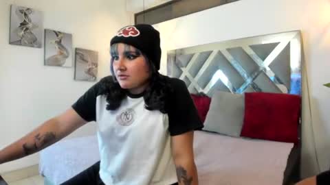 Snapshot of lilly_foxxy chatting on 7, 8, 2026 online show from 7, 8, 2026
