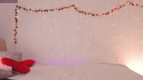 Snapshot of lilly_lux chatting on 7, 3, 2026 lilly_lux online show from 7, 3, 2026