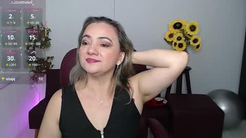 Snapshot of lilly_milf chatting on 24, 3, 2026 Lilly online show from 24, 3, 2026