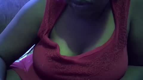 lillybae1811 online show from 16, 5, 2026