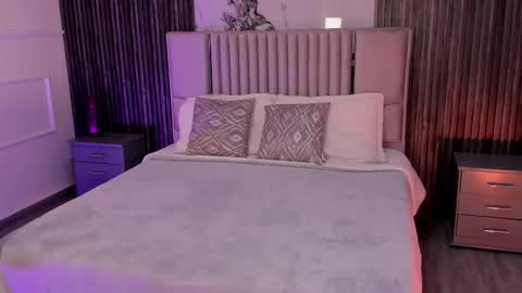 Lilly Ortiz online show from 12, 3, 2026