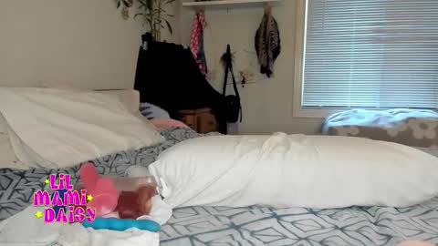 Daisy Bby online show from 11, 3, 2026