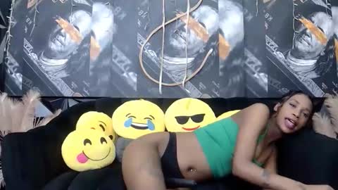 lilmissbaddiexxx online show from 23, 2, 2026