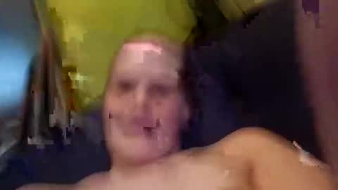 Snapshot of lilmizztwizid chatting on 11, 4, 2026 LilMizzTwizid online show from 11, 4, 2026