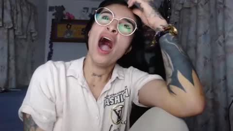 lil palacio online show from 14, 12, 2024