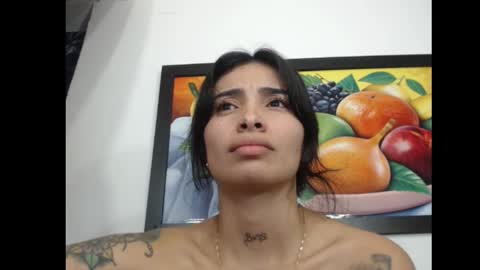 lil palacio online show from 25, 1, 2025