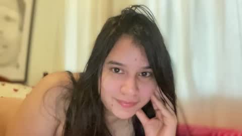 Snapshot of lilprincessxoxo_ chatting on 19, 12, 2025 lilprincessxoxo_ online show from 19, 12, 2025