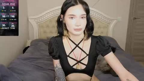 Snapshot of lilpupsonish chatting on 4, 7, 2026 Jesse and Grace online show from 4, 7, 2026