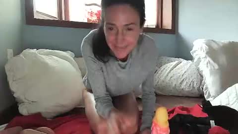 Lilrosiedoll online show from 17, 11, 2025