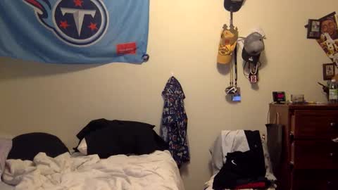 Snapshot of lilsweetzzz chatting on 15, 4, 2026 lil sweetz online show from 15, 4, 2026