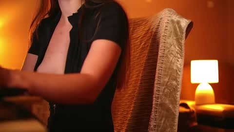 Snapshot of liltightbabe chatting on 6, 6, 2026 liltightbabe online show from 6, 6, 2026