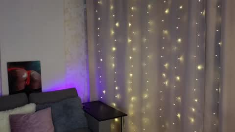 Lilu online show from 1, 2, 2025