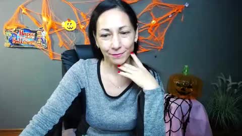 lilugrants online show from 23, 10, 2025