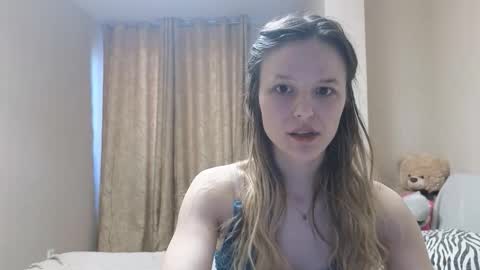 lily_and_jake online show from 15, 12, 2025