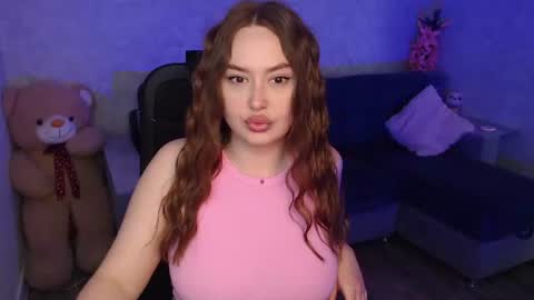 Snapshot of lily_baker_ chatting on 7, 5, 2026 lily_baker_ online show from 7, 5, 2026