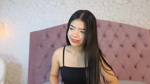 Snapshot of lily_doll_ chatting on 19, 9, 2025 Eva online show from 19, 9, 2025
